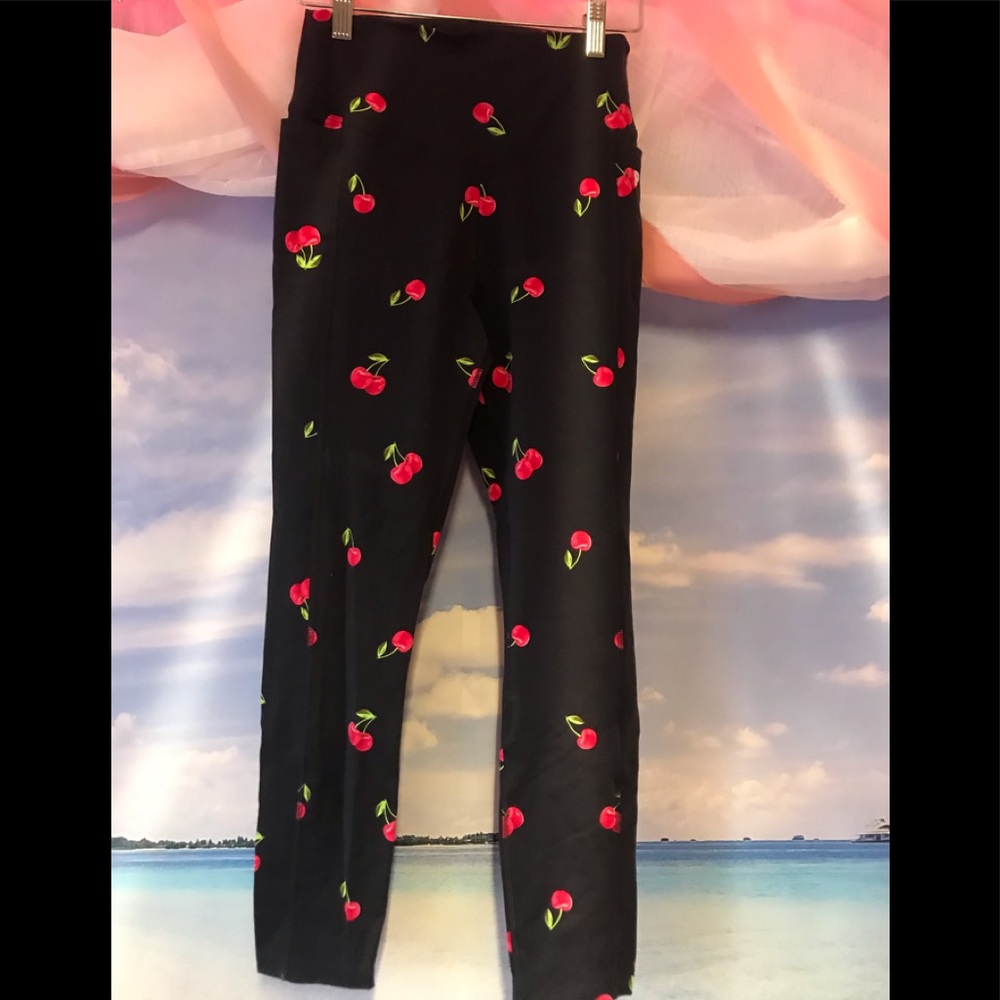 Victoria’s Secret PInK leggings